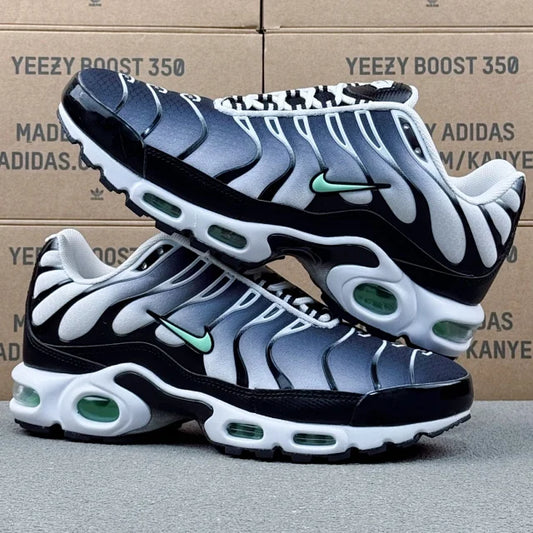 Nike TN – White Gray